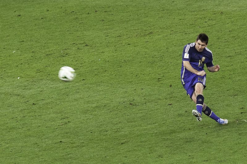 Messi no Topo: IFFHS Divulga Ranking dos Melhores Jogadores da História, com Pelé em Segundo!